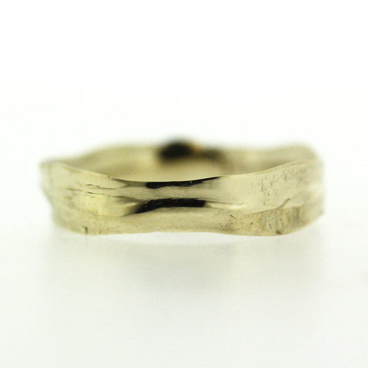 Back of gold Men's Frond Band.