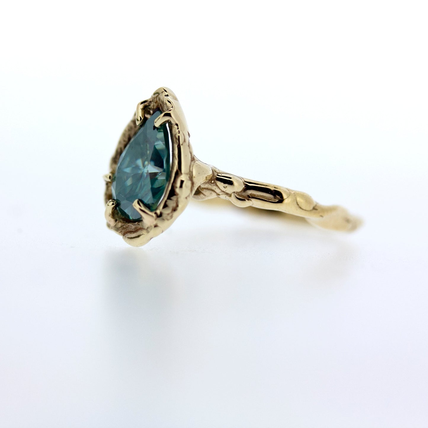 Side view of Nessa Ring.