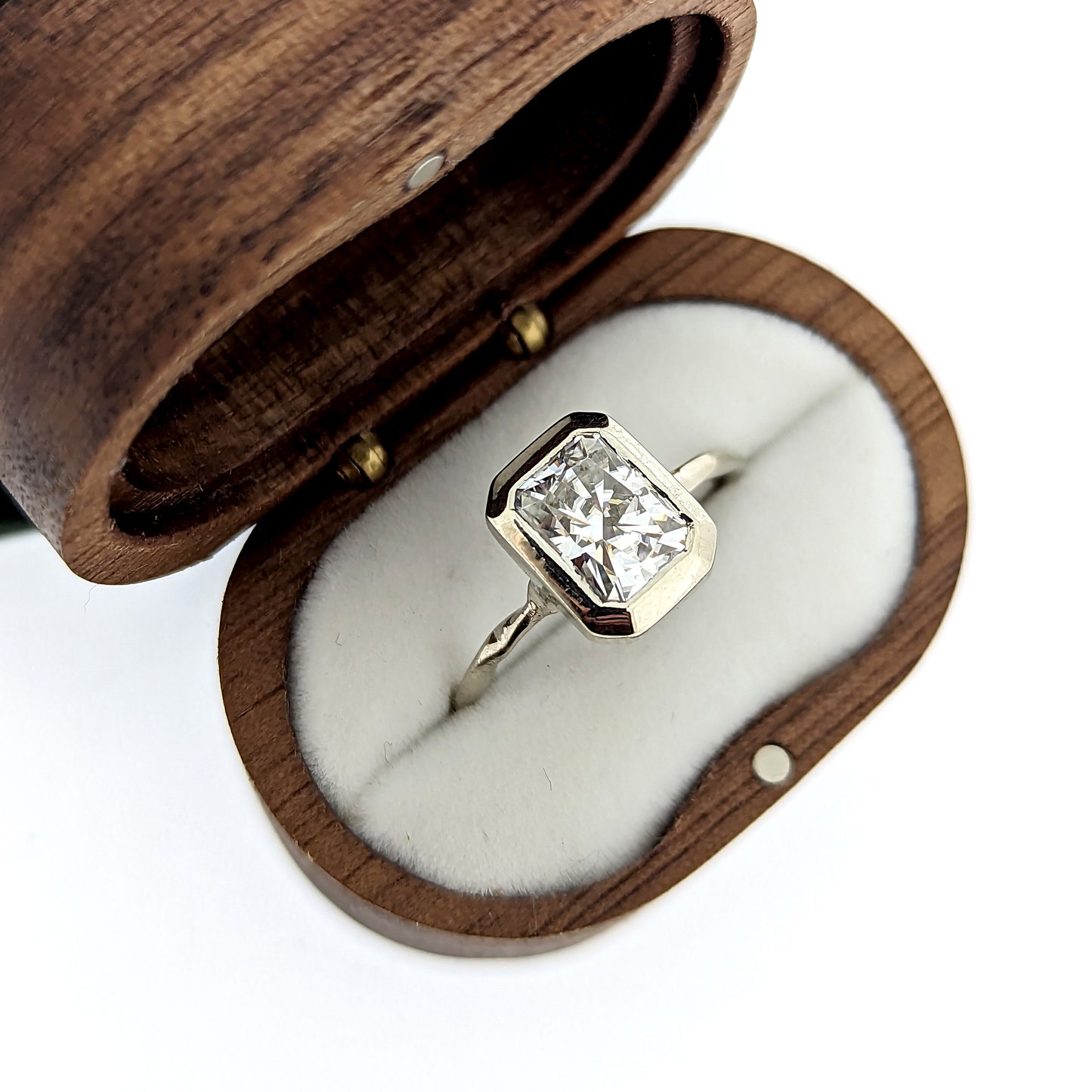 Lofted AnaBeth Setting - Made to Order