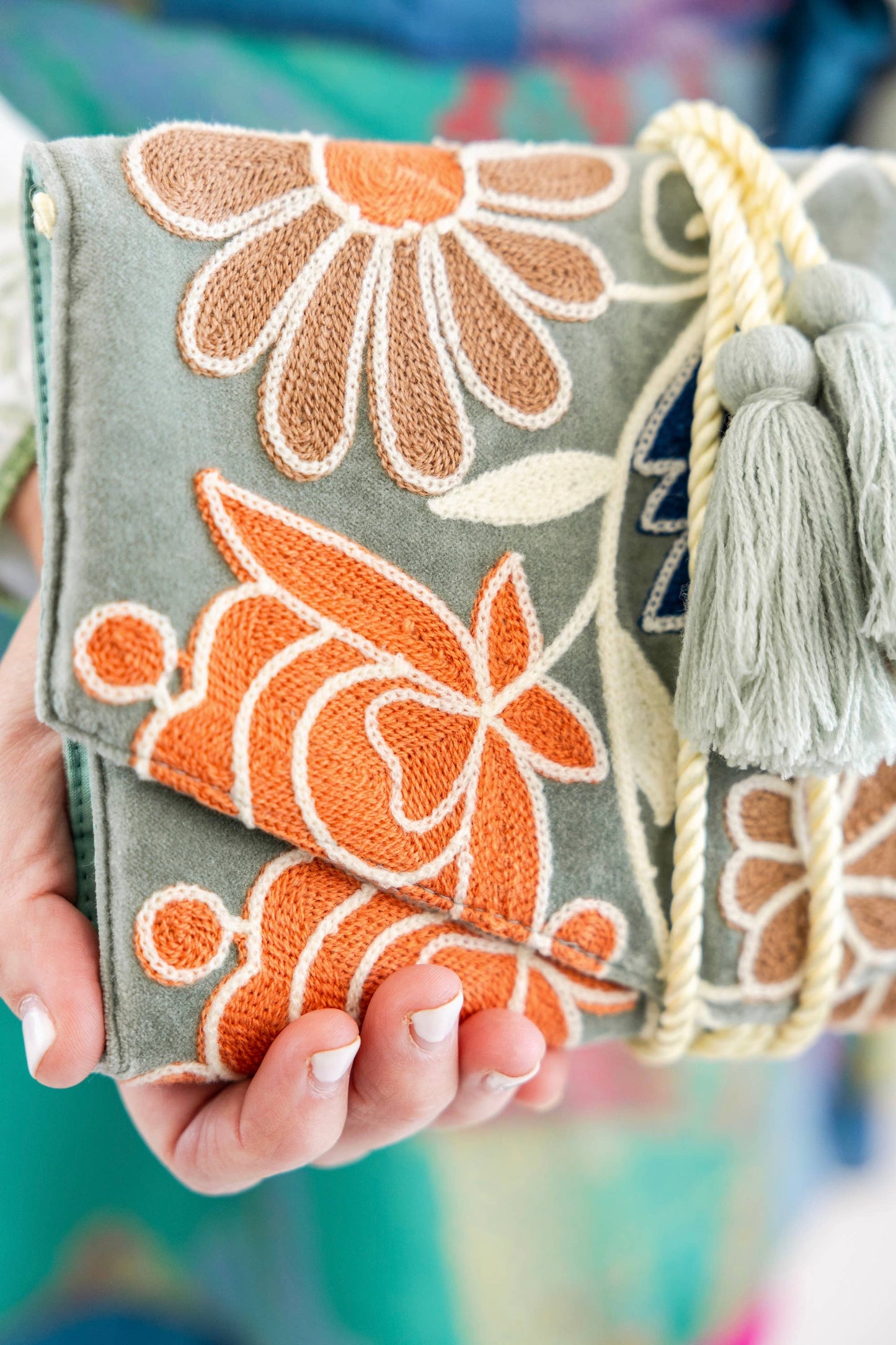 Embroidered Velvet Jewelry Organizer - Mint Botanical