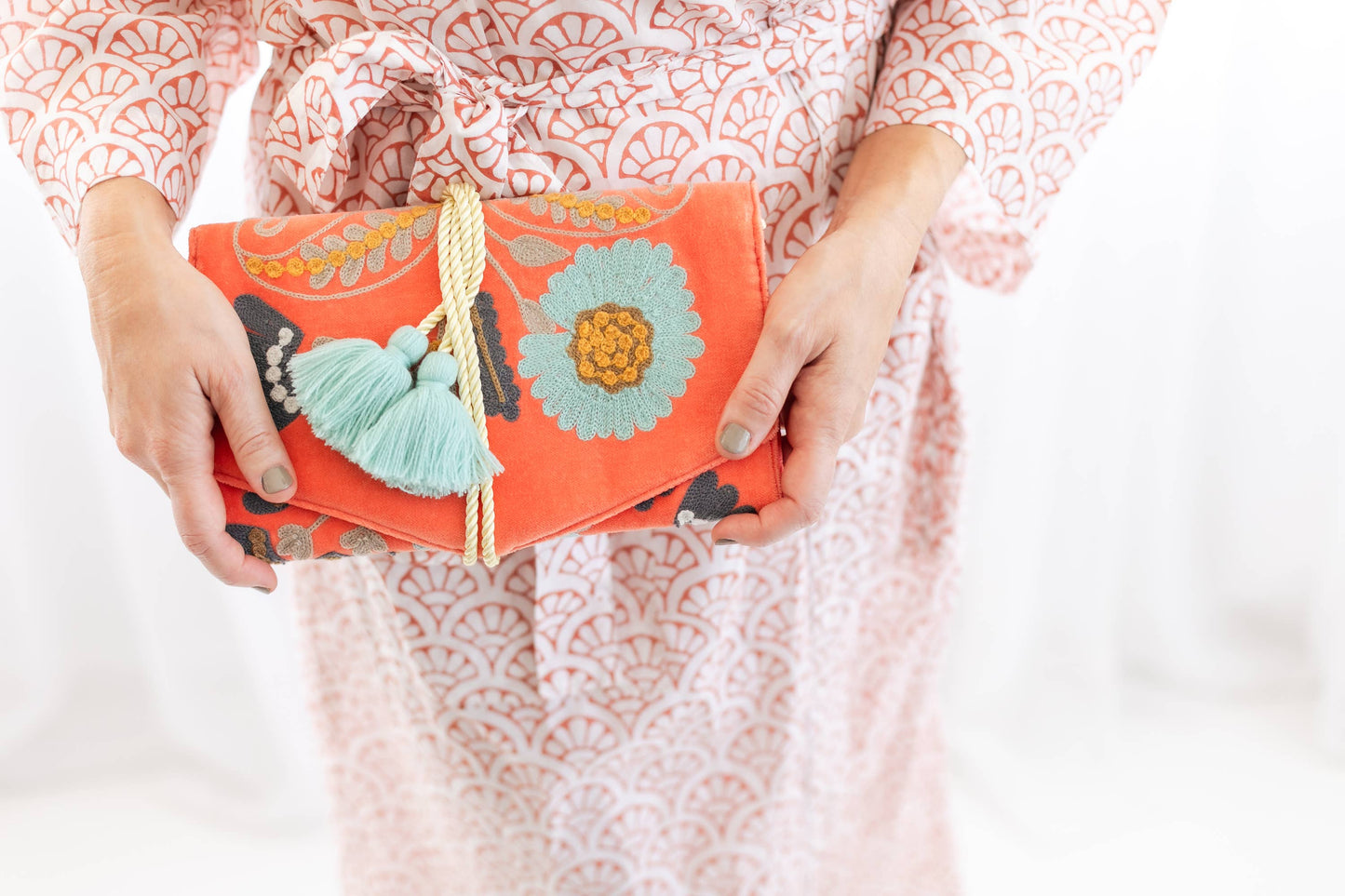 Embroidered Velvet Jewelry Organizer - Coral Botanical