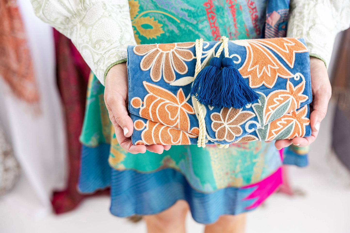 Embroidered Velvet Jewelry Organizer - Blue Botanical