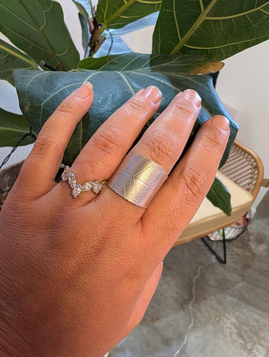 November 6th - November 20th, 2025 :  Jewelry Making Introductory Course (afternoon)