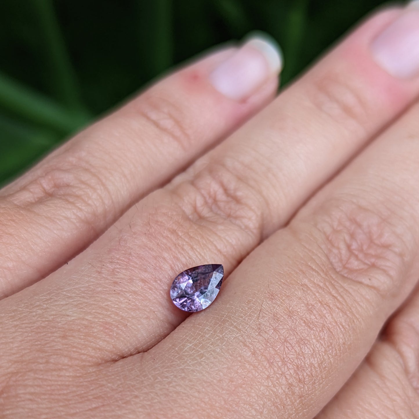 1.01 CT Spinel