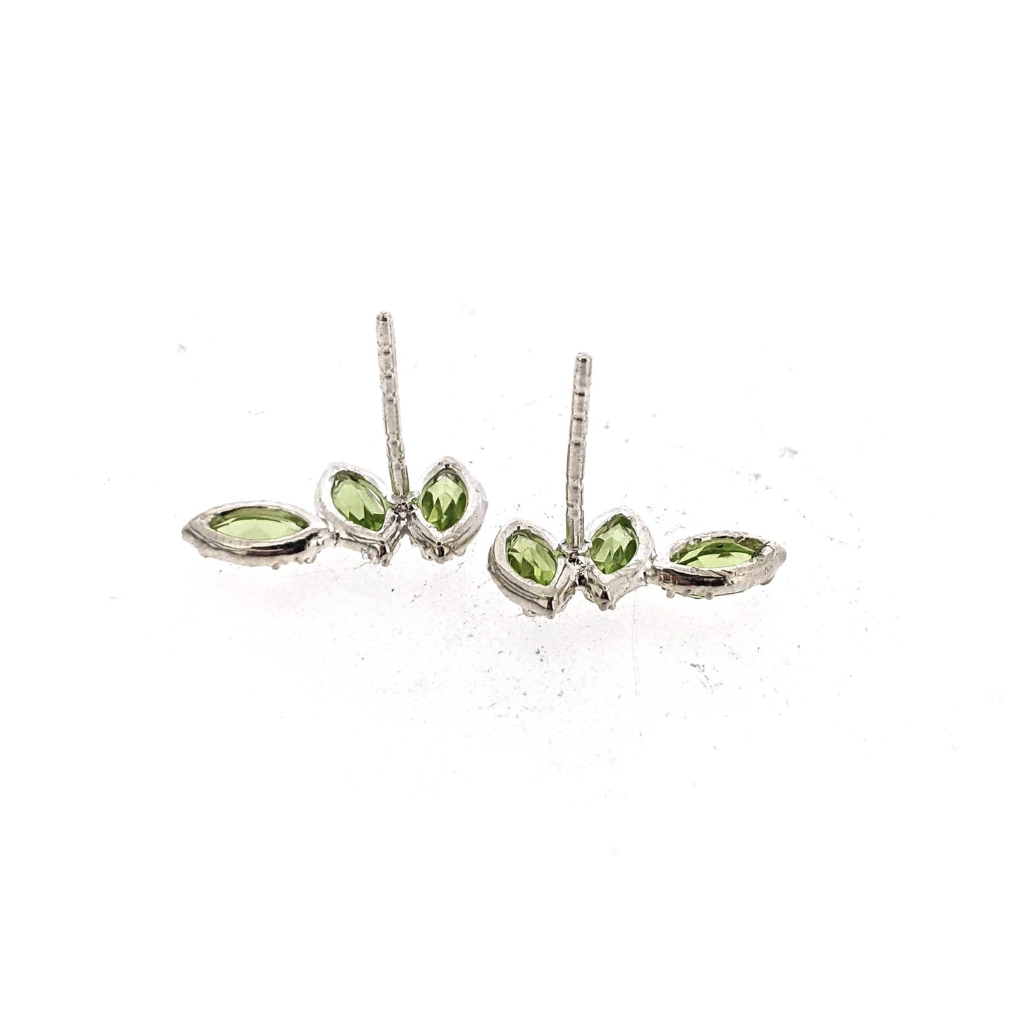 Back view of Peridot Cambrye Earring.