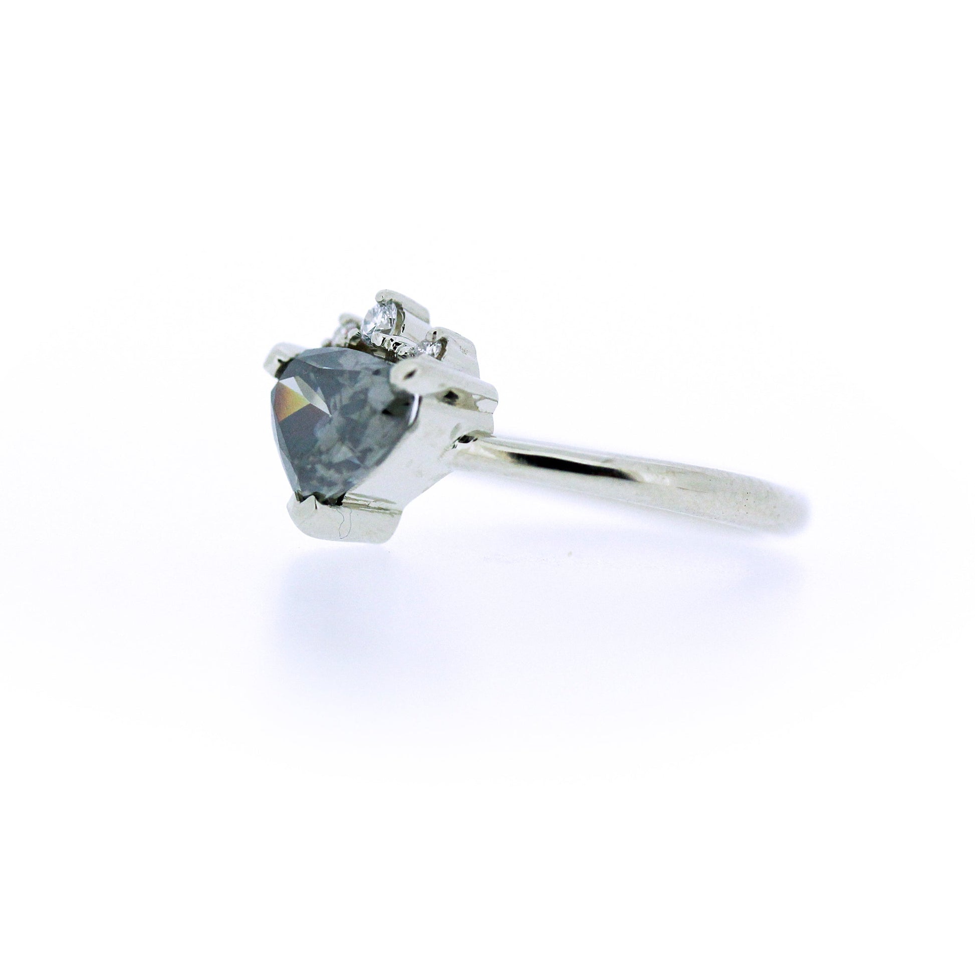 Side view of Penelope Ring.