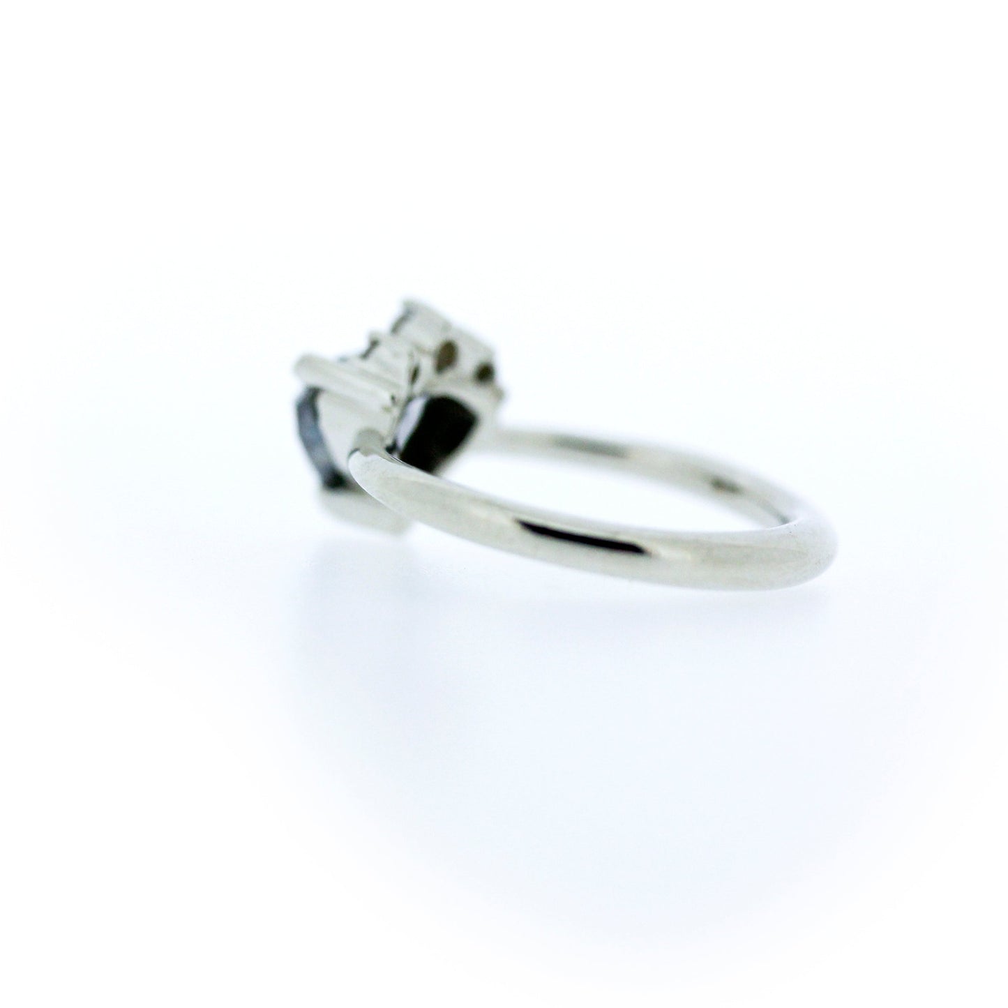 Side view of Penelope Ring.